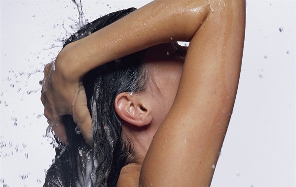 Come Fare Lo Shampoo Naturale Al Bicarbonato E All Aceto Di Mele Fatto In Casa