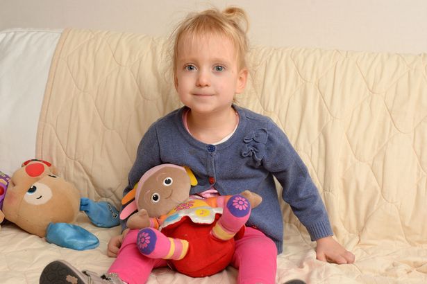 Bambina prematura cerca famiglia che la ami