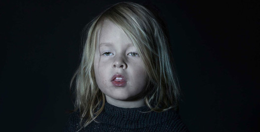 bambini ipnotizzati dalla TV